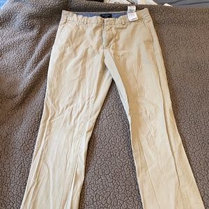 Banana Republic Alden Chino